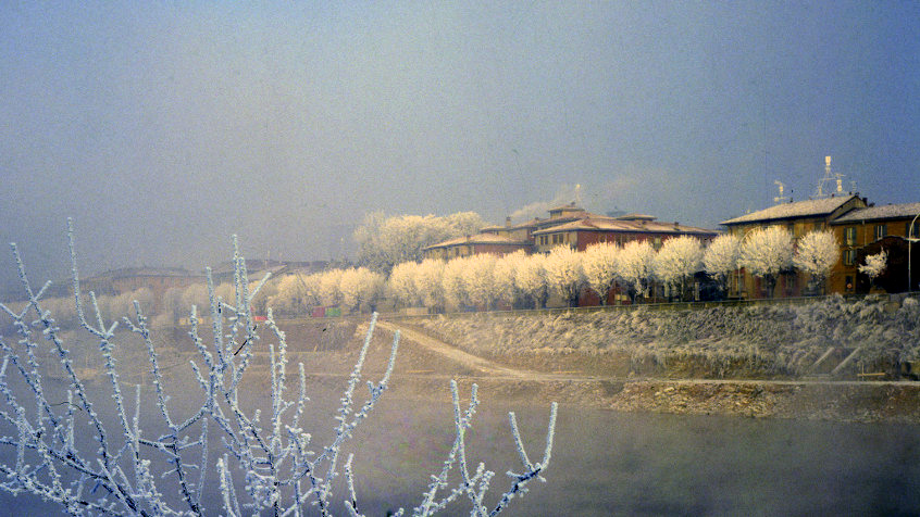 Il Ticino in inverno (1). (CHL A_11_14_002)
