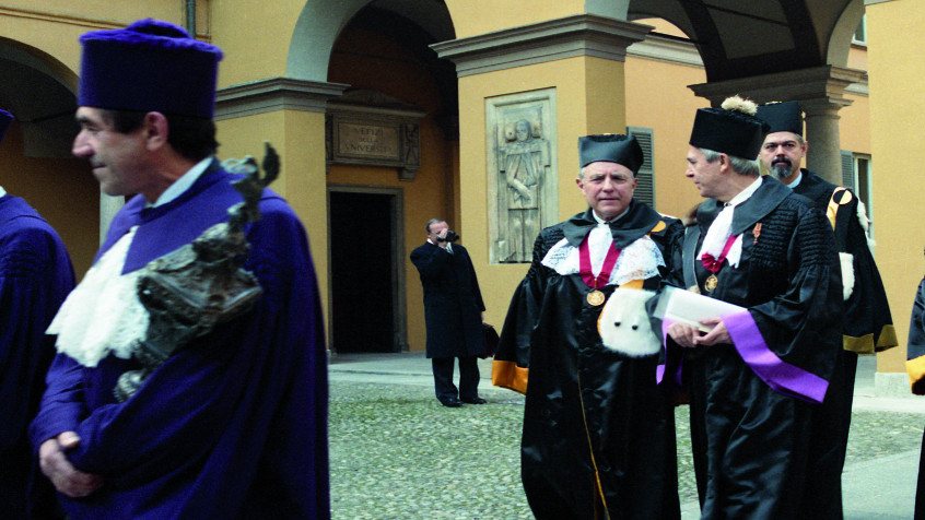 Palazzo centrale, cortile del Leano, Carlo Azeglio Ciampi, 1991 (CHL A_35_33_001)