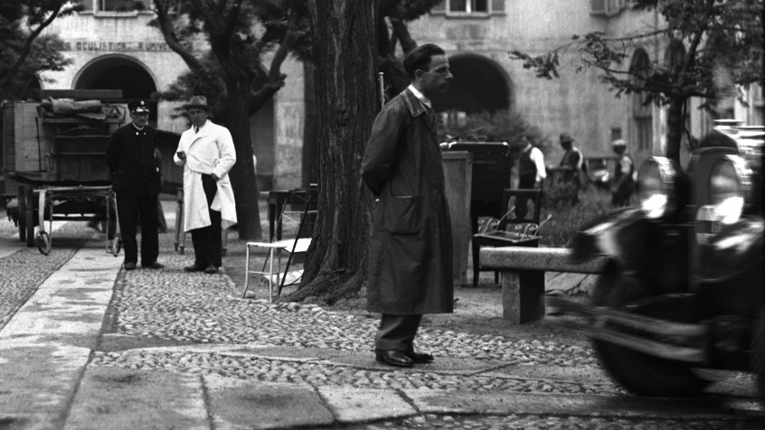 Pavia, ospedale San Matteo. Trasloco della Regia Clinica ostetrico-ginecologica, 1932. (CHL A_3_18_001)