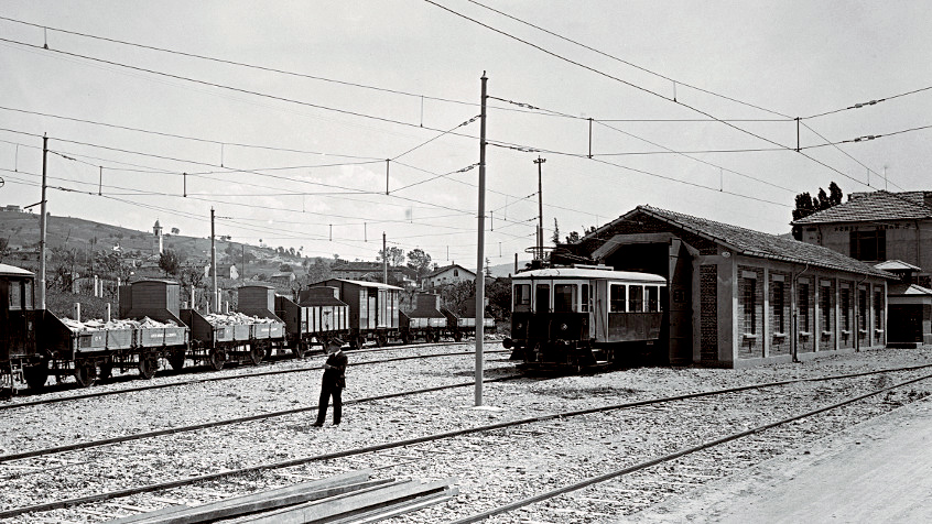 Santa Maria della Versa, stazione tranviaria, anni Trenta. (CHL B_64_10_008)