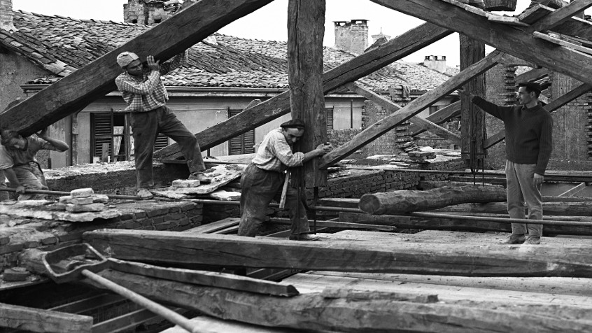 Palazzo centrale, corpo di fabbrica su via Defendente Sacchi, post 1958 (CHL B_94_45_001)