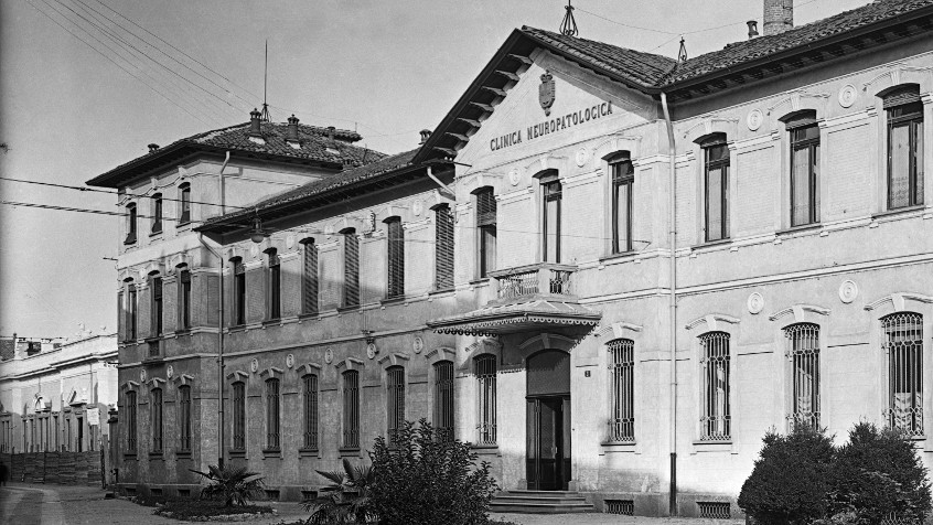 Clinica neuropatologica Casimiro Mondino, facciata su via Palestro, 1939 (CHL E_20_2_001)