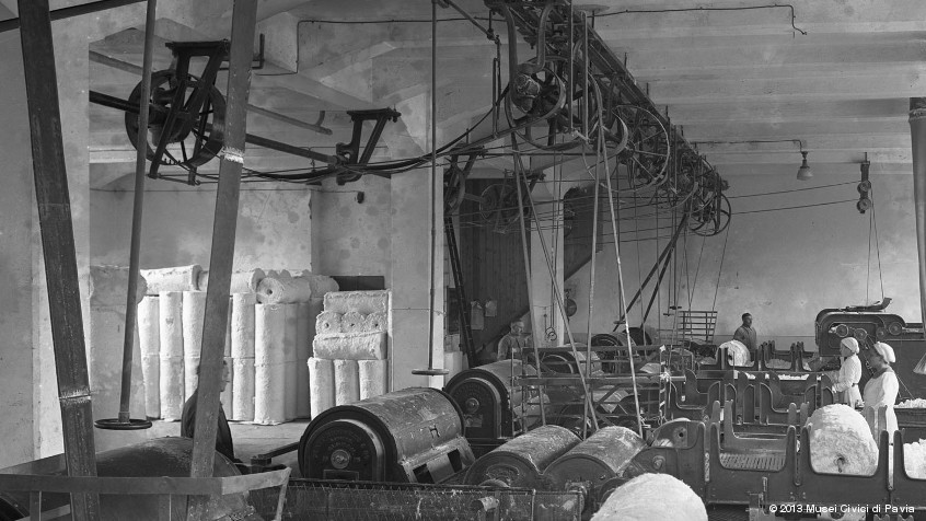 Pavia, Cotonificio Ghisio, 1939: varie fasi del ciclo della lavorazione del cotone. (CHL L_71_14_03)